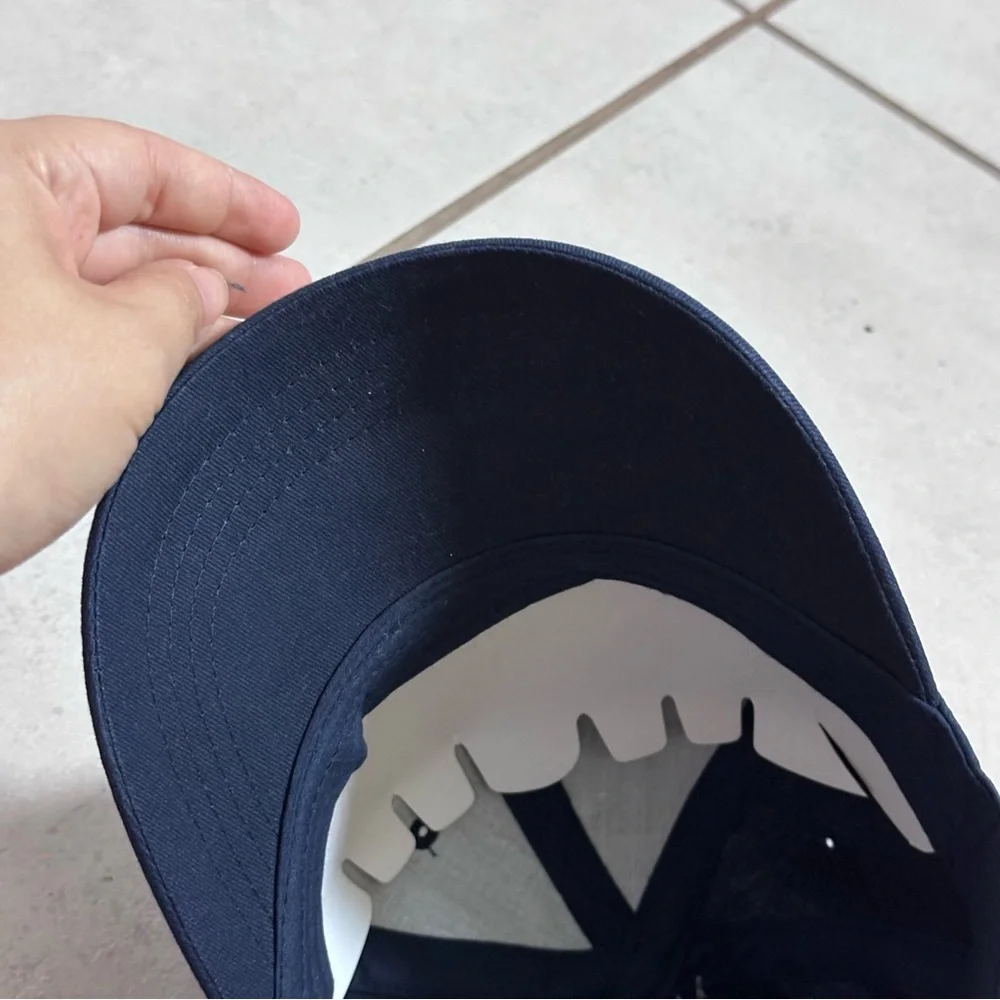 Nike Kids Navy Blue Child Cap Club Athletic size 4-7‎